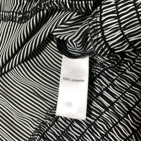 Maurices, black white striped front ruched cuff,  waistband lightweight jacket M - Picture 12 of 13